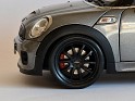 1:18 Kyosho Mini Cooper R56 S John Cooper Works 2008 Gris. Subida por Ricardo